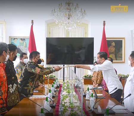 Presiden Joko Widodo Terima Daftar Nama Calon Anggota KPU RI & Bawaslu RI 2020-2027